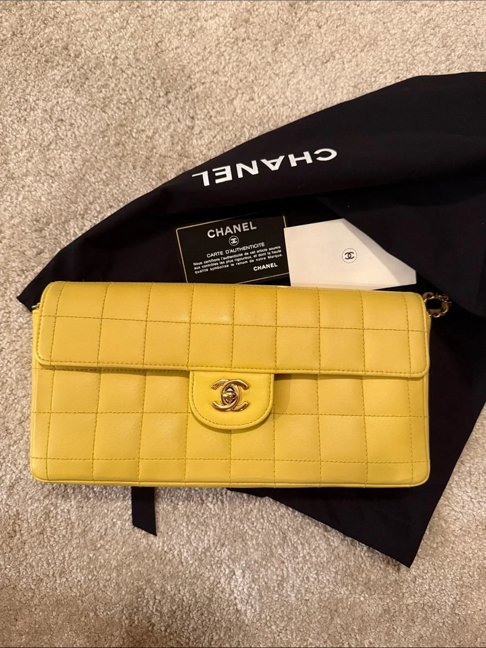 Vintage Chanel Chocolate bar East West - Yellow Quilted Leather Flap